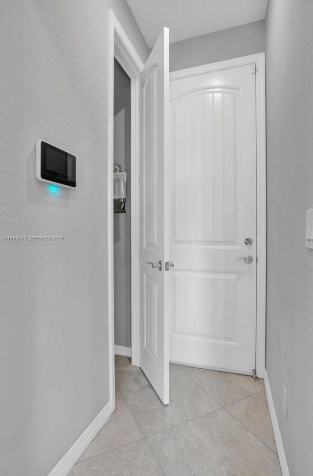 1422 Silk Oak Dr, Hollywood, FL 33021 Photo