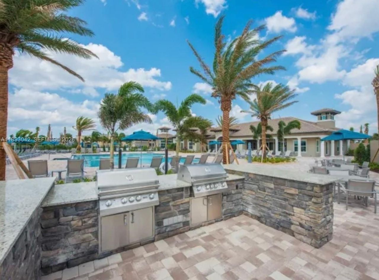 1422 Silk Oak Dr, Hollywood, FL 33021 Photo