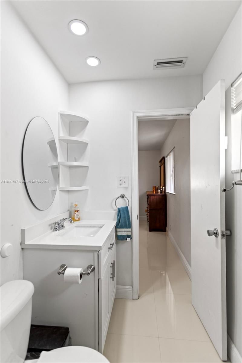 8517 NW 57th Ct, Tamarac, FL 33321 Photo