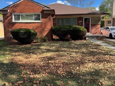 23040 Marlow Street, Oak Park, MI 48237