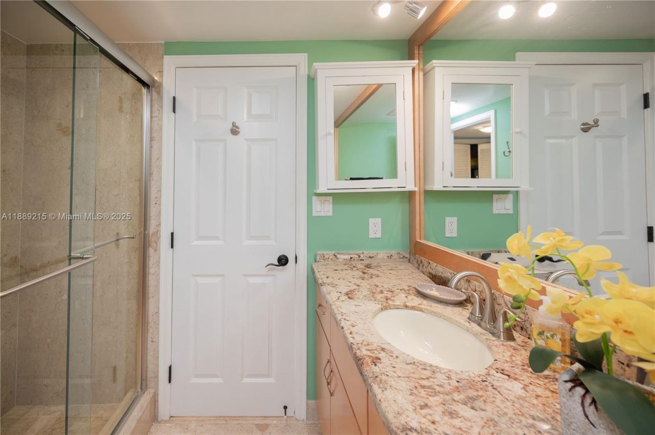 3 Grove Isle Dr, Unit C308, Miami, FL 33133 Photo