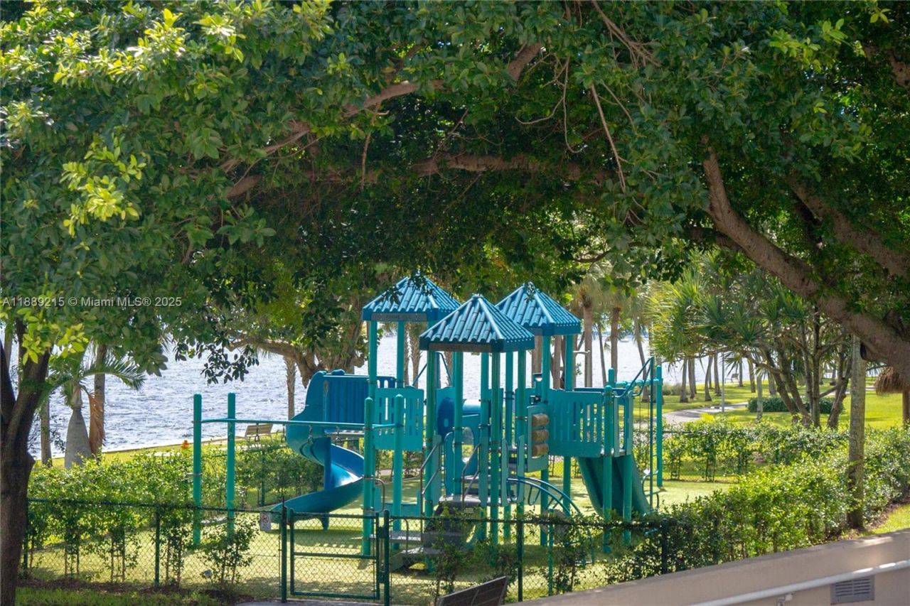 3 Grove Isle Dr, Unit C308, Miami, FL 33133 Photo