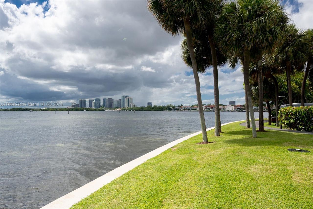 3 Grove Isle Dr, Unit C308, Miami, FL 33133 Photo