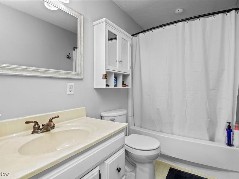 2908 Wexford Boulevard, Stow, OH 44224 Photo 10