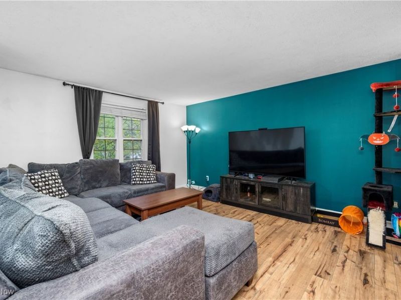 2908 Wexford Boulevard, Stow, OH 44224 Photo 3