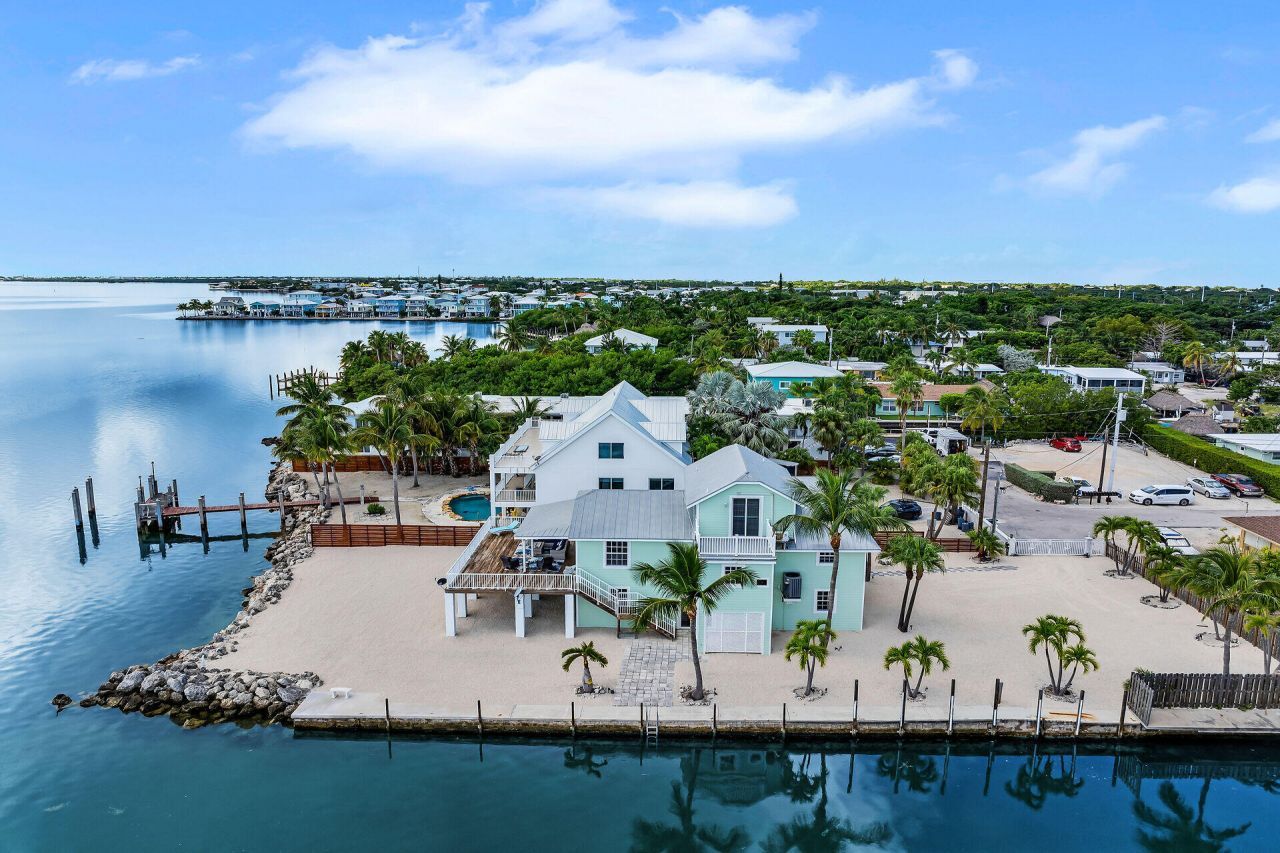 996 97th Street Ocean, Marathon, FL 33050 Photo