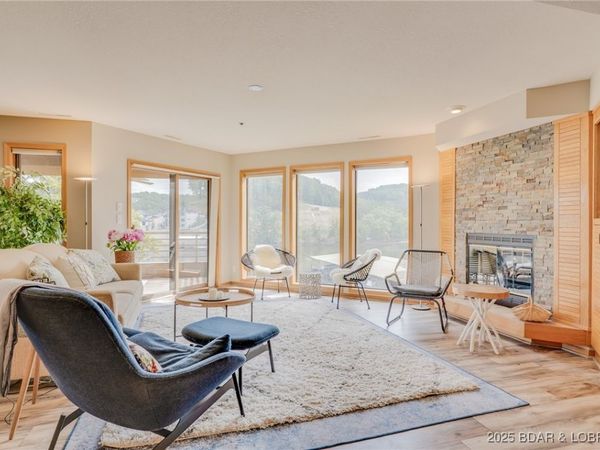 120 Cedar Court , Unit 1A, Lake Ozark, MO 65049