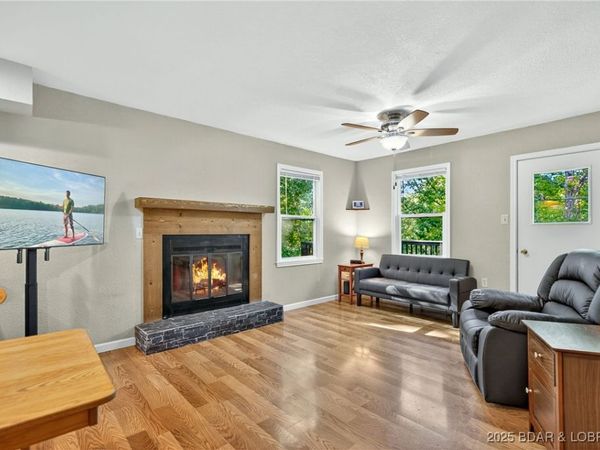 93 Cheshire Lane, Camdenton, MO 65020