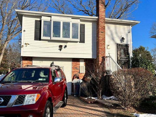 120 Lockwood Avenue, Huntington, NY 11746