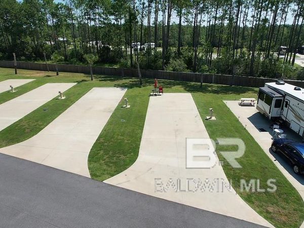 19558 County Road 8, Gulf Shores, AL 36542