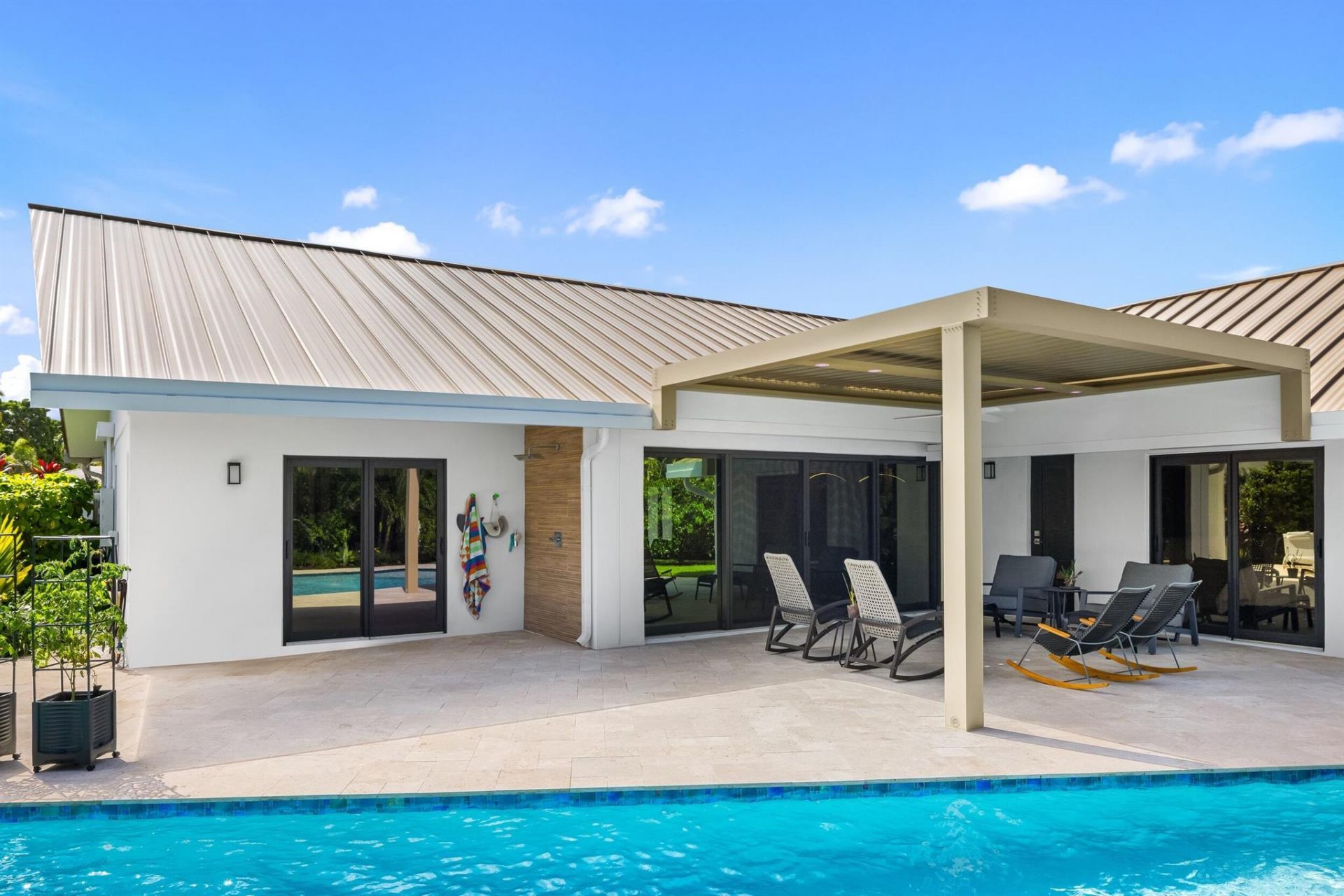 843 NE Mulberry Drive, Boca Raton, FL 33487 Photo