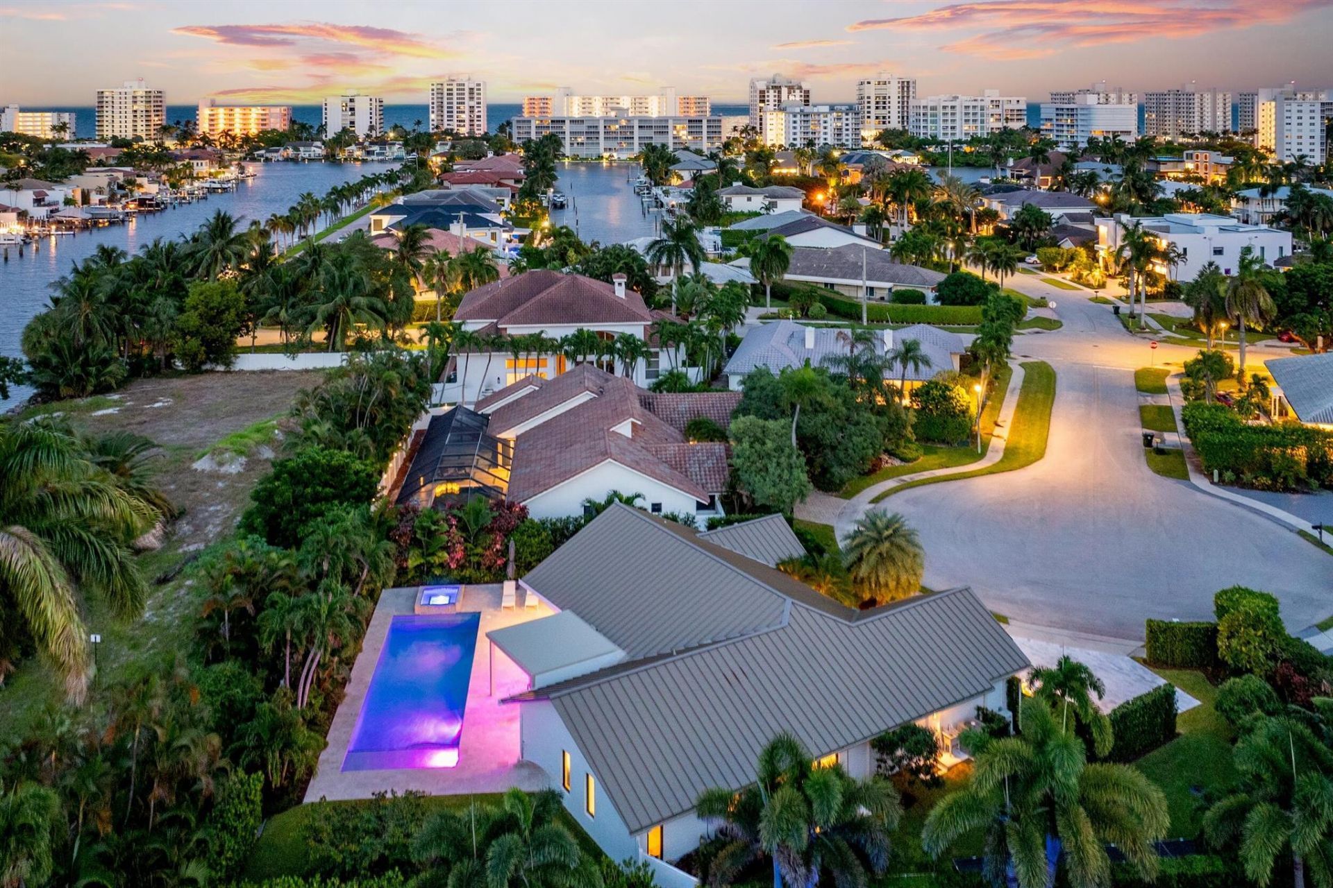 843 NE Mulberry Drive, Boca Raton, FL 33487 Photo