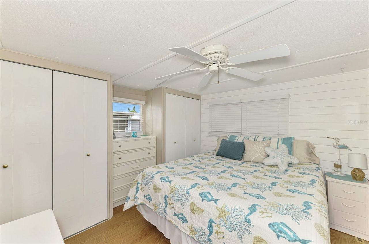 259 Inner Drive E, Venice, FL 34285 Photo