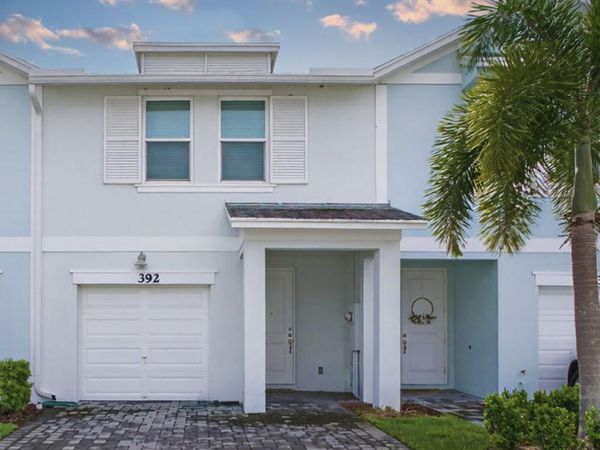 392 SE Sea Hunt Way, Stuart, FL 34994