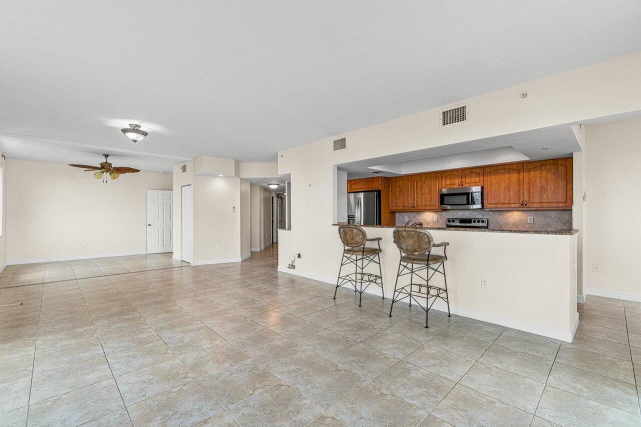 2880 NE 14th St Causeway, Unit 805, Pompano Beach, FL 33062 Photo