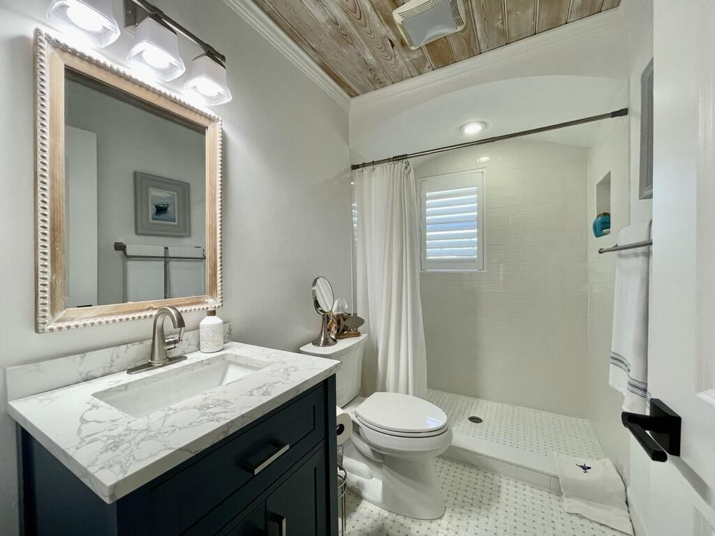 924 Coquina Lane, Unit 4, Vero Beach, FL 32963 Photo