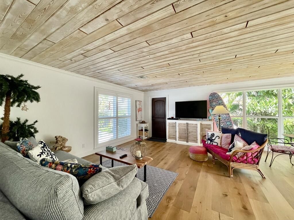 924 Coquina Lane, Unit 4, Vero Beach, FL 32963 Photo