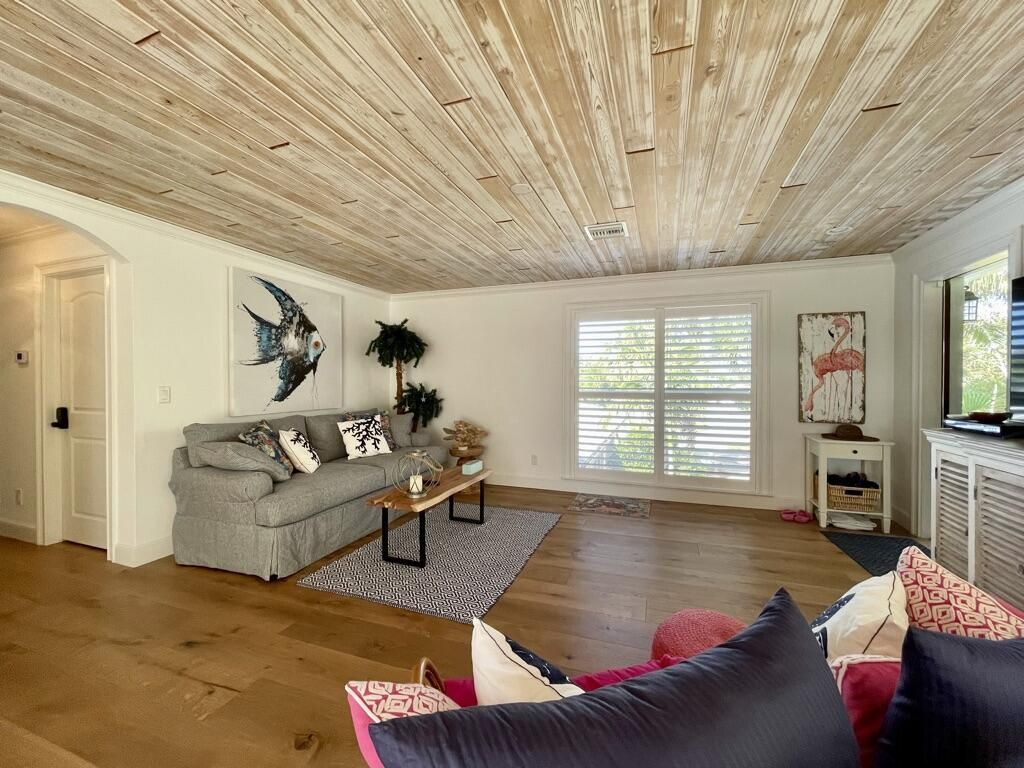 924 Coquina Lane, Unit 4, Vero Beach, FL 32963 Photo