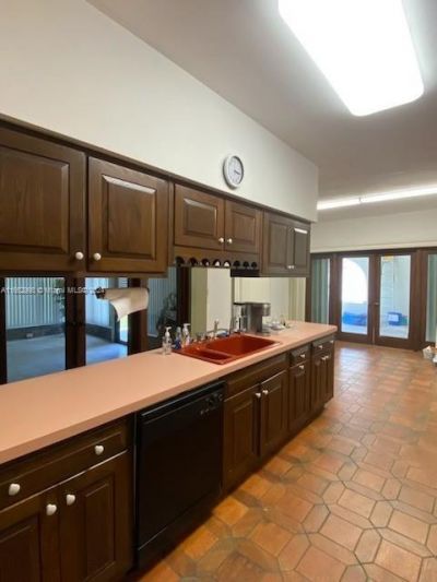 4450 S Jog Road, Greenacres, FL 33467 Photo