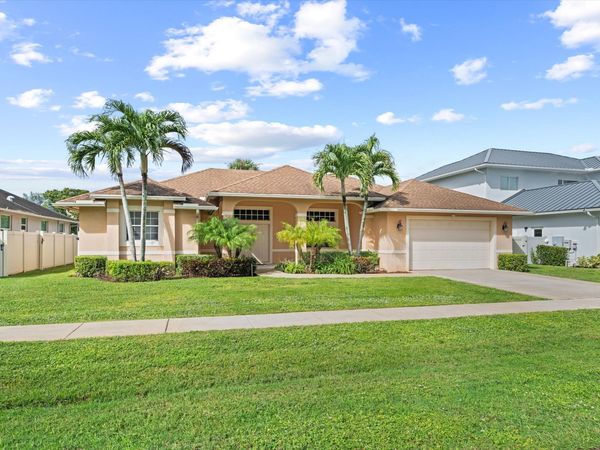 2981 Dovedale Court E, Wellington, FL 33414