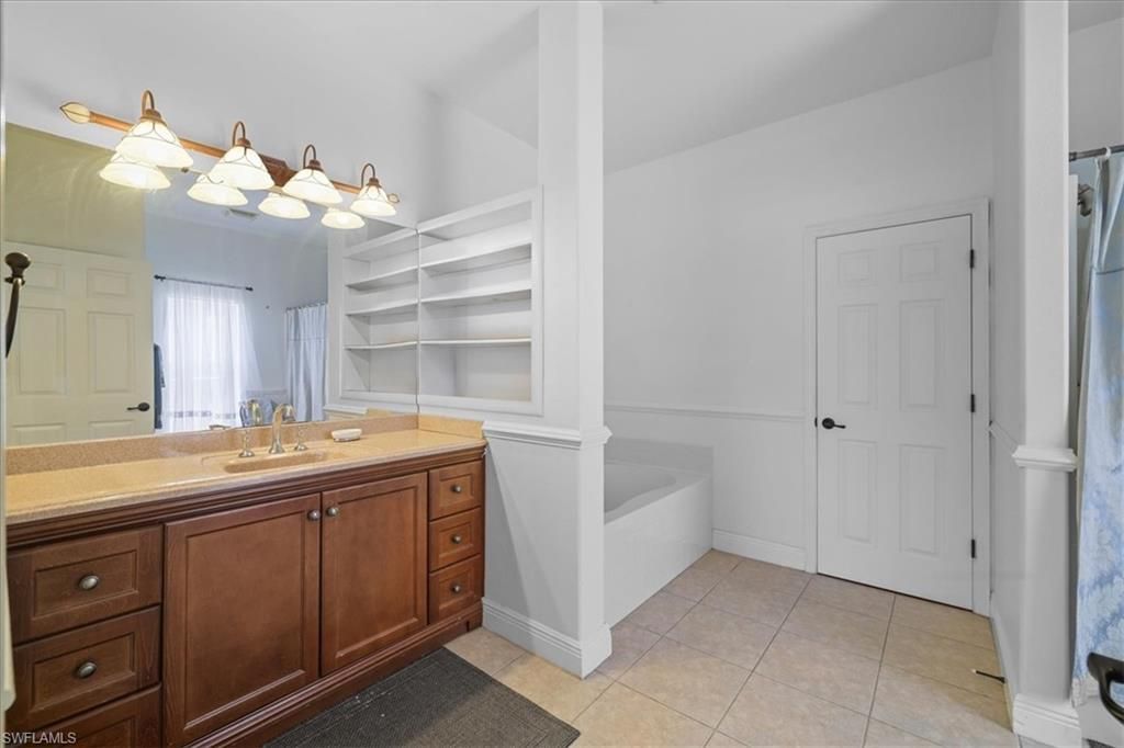 2607 Chiquita Blvd S, Cape Coral, FL 33914 Photo