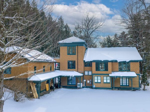 224 Cobble Ridge Road, Londonderry, VT 05148