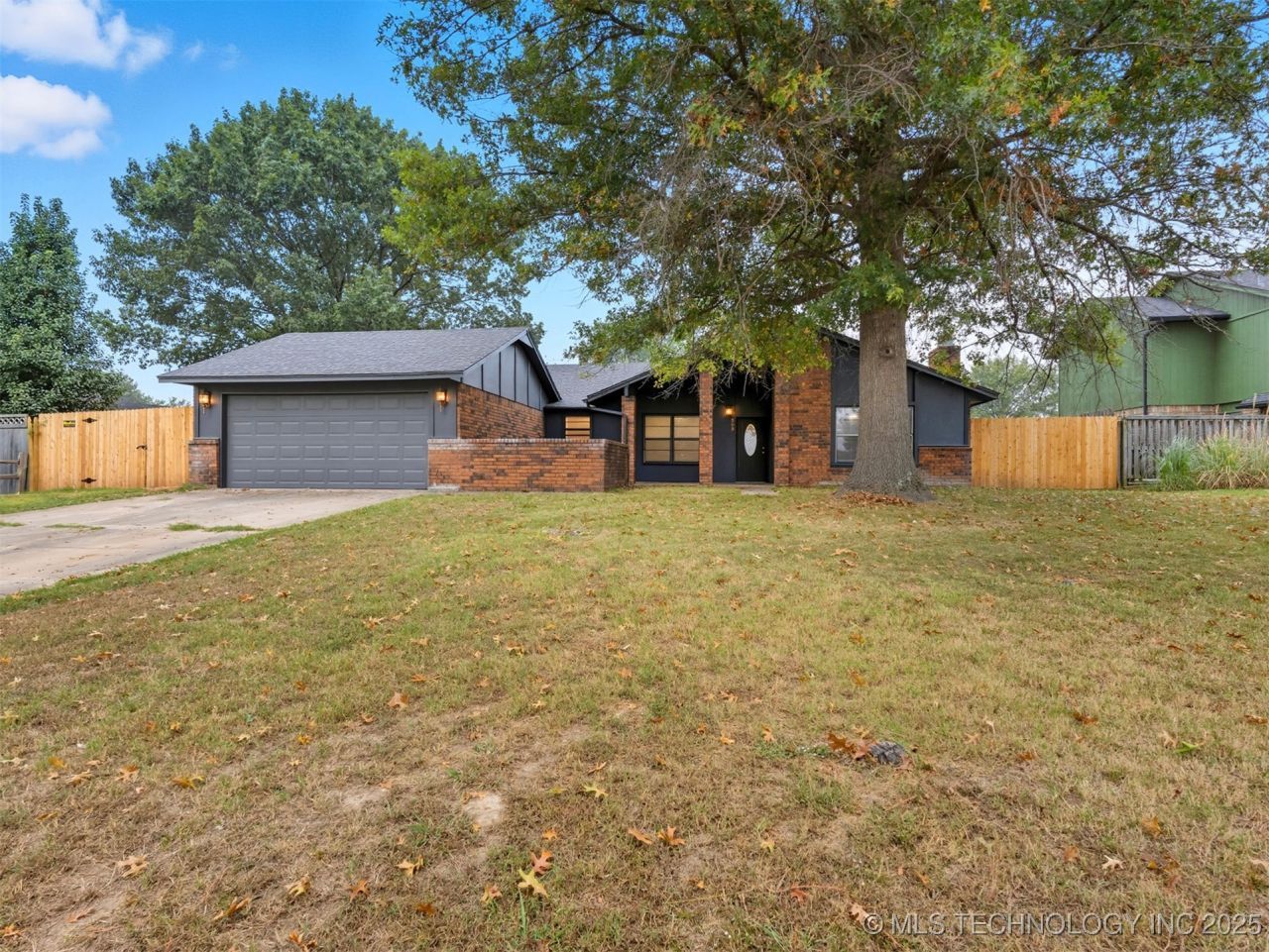 303 E Gawf Lane Muskogee, OK 74403