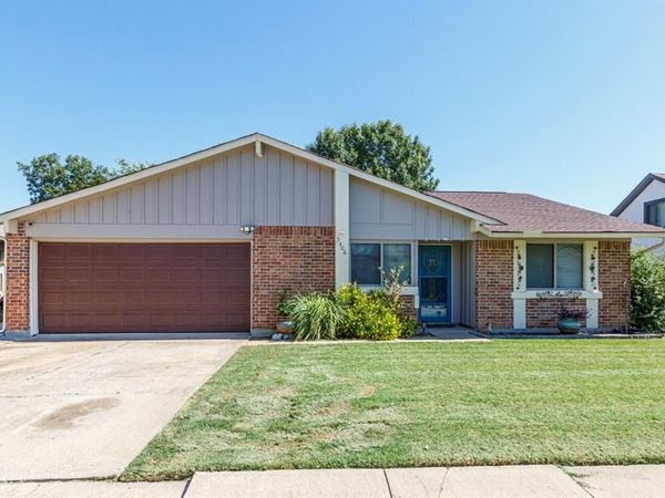 5406 Princess Court, Lake Dallas, TX 75065