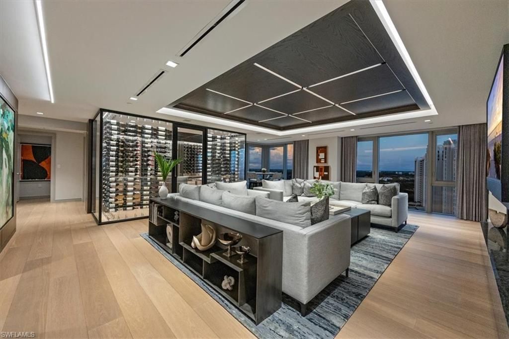 6897 Grenadier Blvd, Unit 1701, Naples, FL 34108 Photo