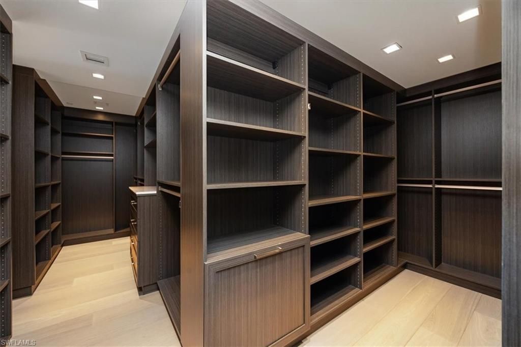 6897 Grenadier Blvd, Unit 1701, Naples, FL 34108 Photo