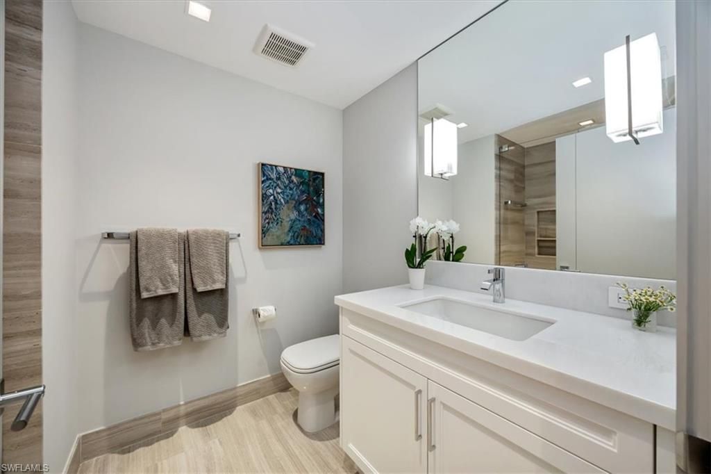 6897 Grenadier Blvd, Unit 1701, Naples, FL 34108 Photo