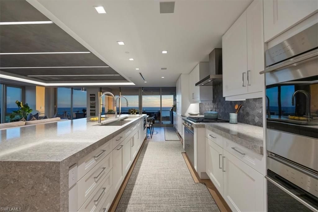 6897 Grenadier Blvd, Unit 1701, Naples, FL 34108 Photo