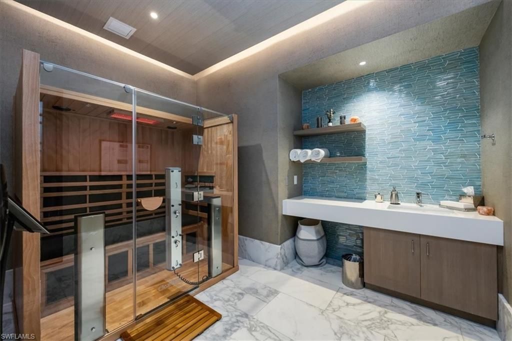 6897 Grenadier Blvd, Unit 1701, Naples, FL 34108 Photo