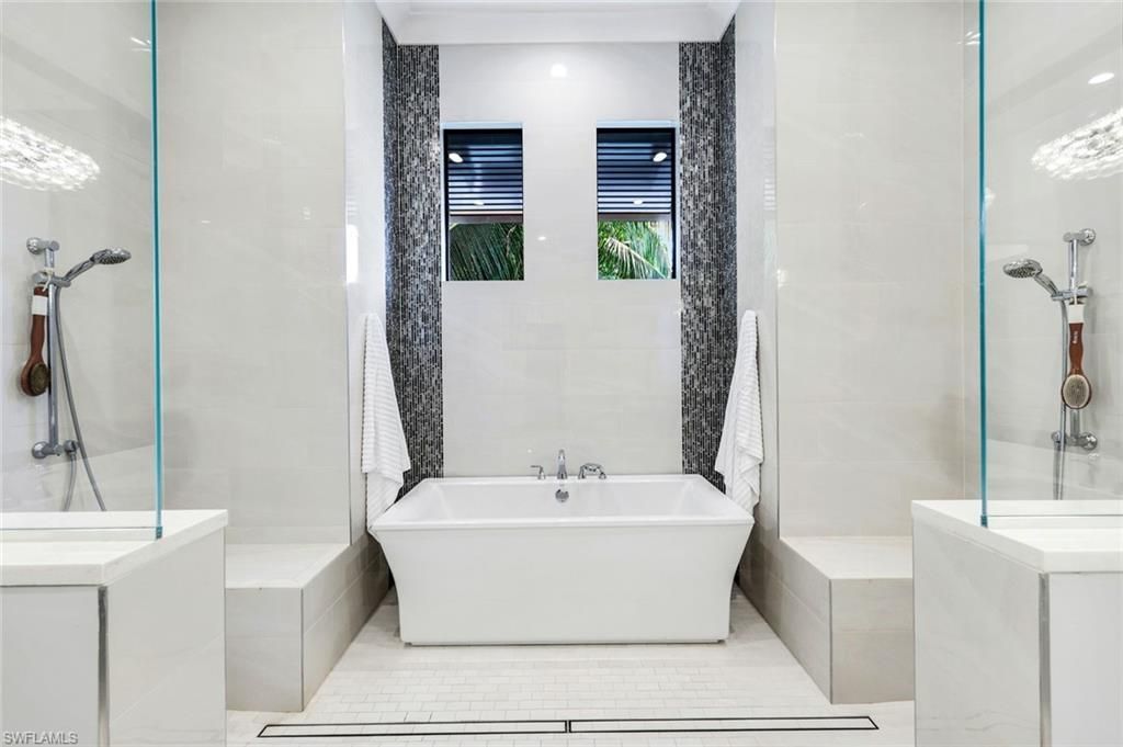 5861 Napa Woods Way, Naples, FL 34116 Photo