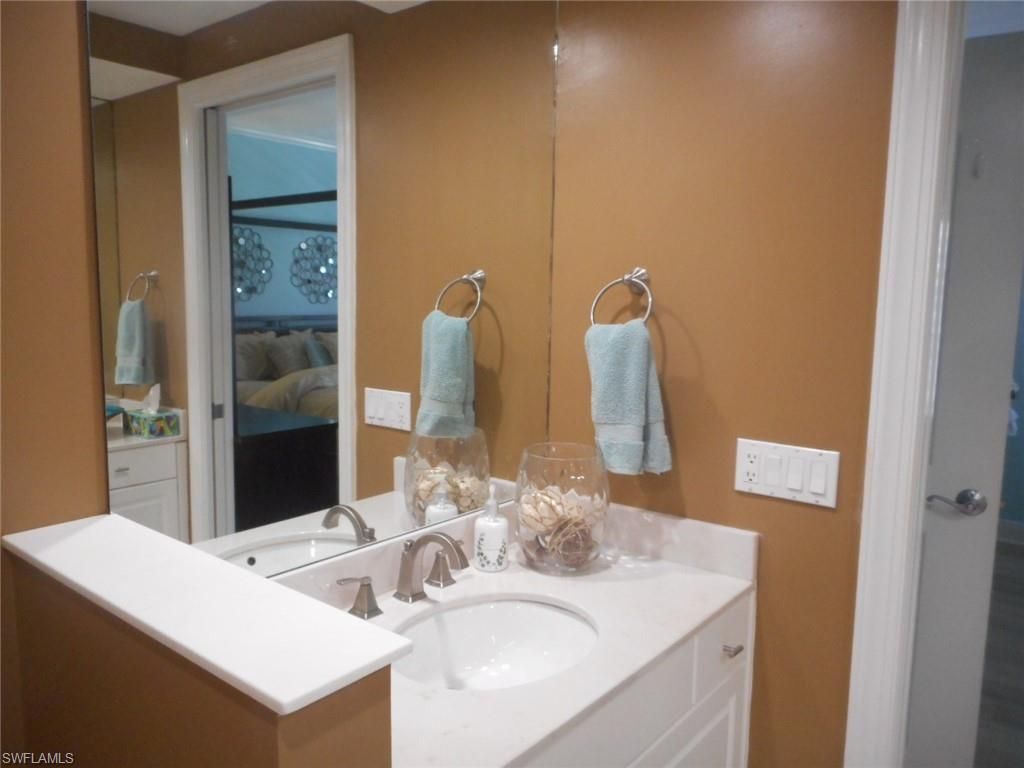 2080 W 1st St, Unit 304, Fort Myers, FL 33901 Photo