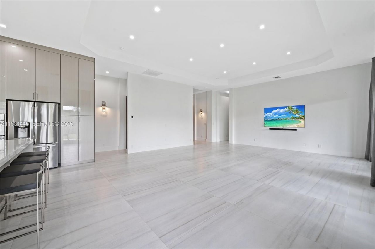 2400 SW 112th Ave, Davie, FL 33325 Photo