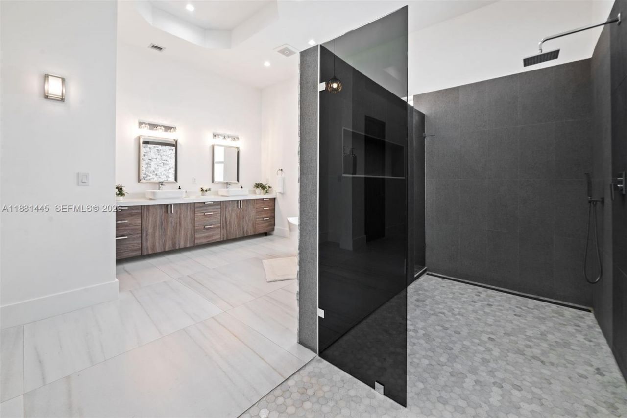 2400 SW 112th Ave, Davie, FL 33325 Photo