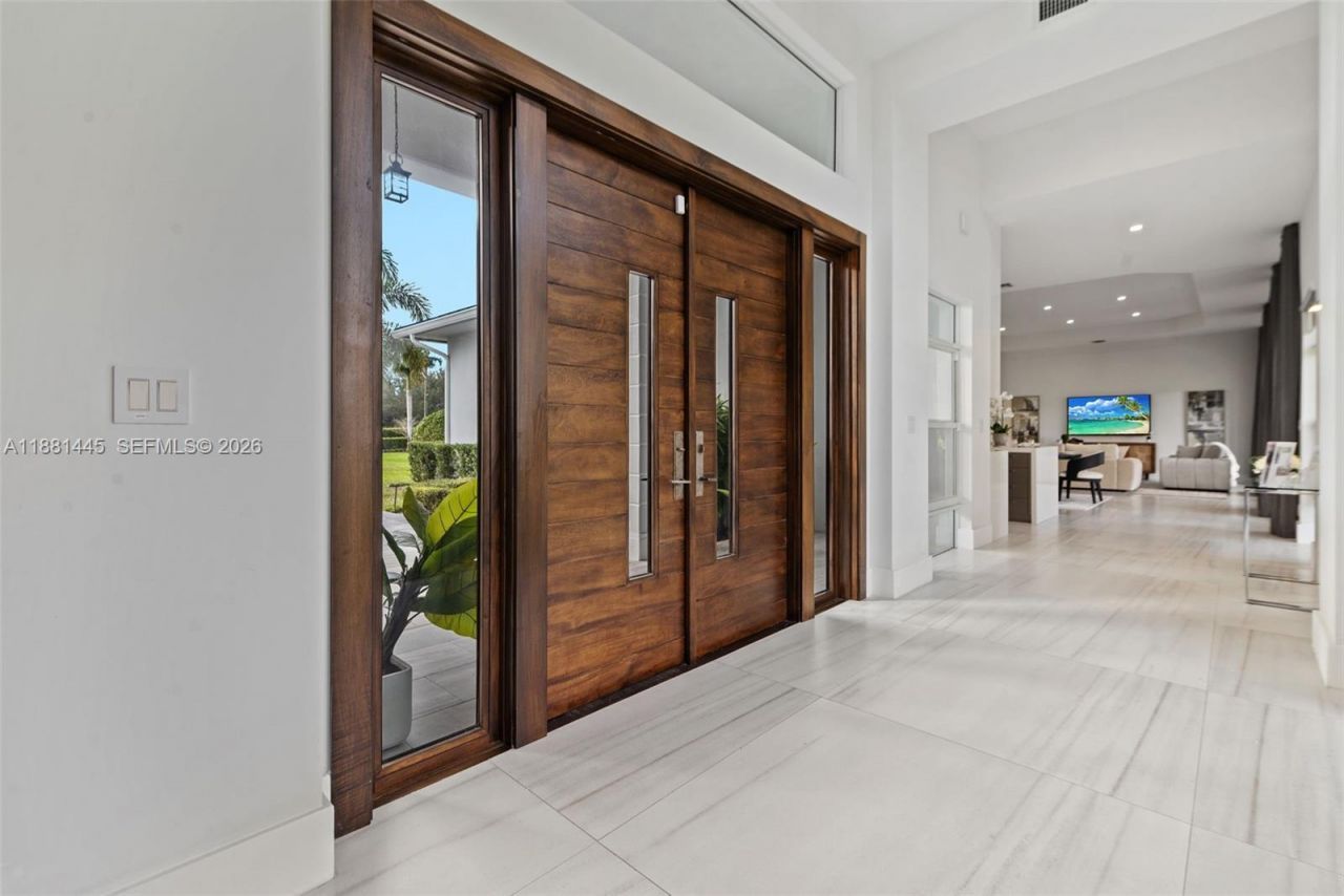 2400 SW 112th Ave, Davie, FL 33325 Photo