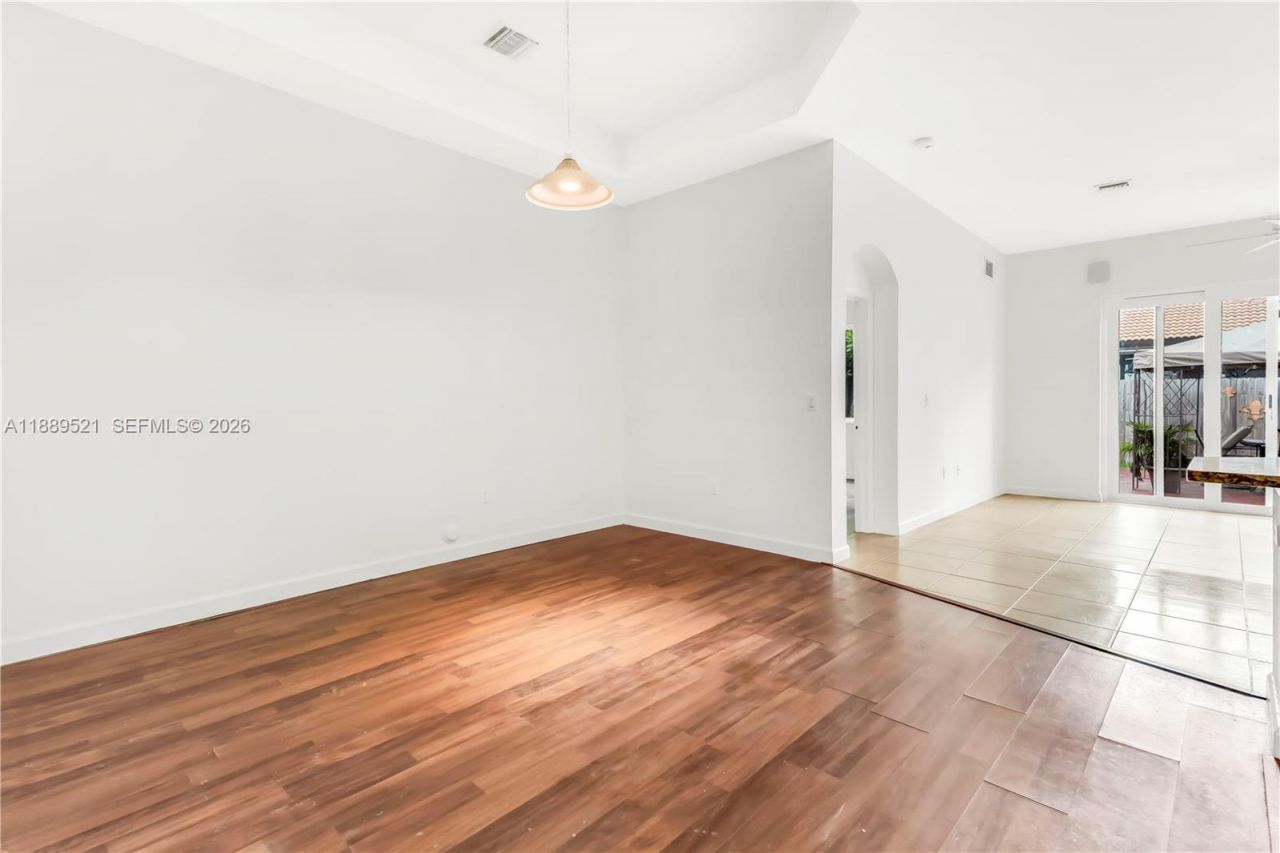 3591 NE 10th Dr, Homestead, FL 33033 Photo