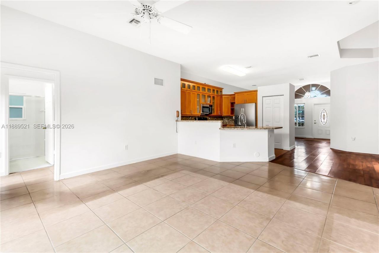 3591 NE 10th Dr, Homestead, FL 33033 Photo