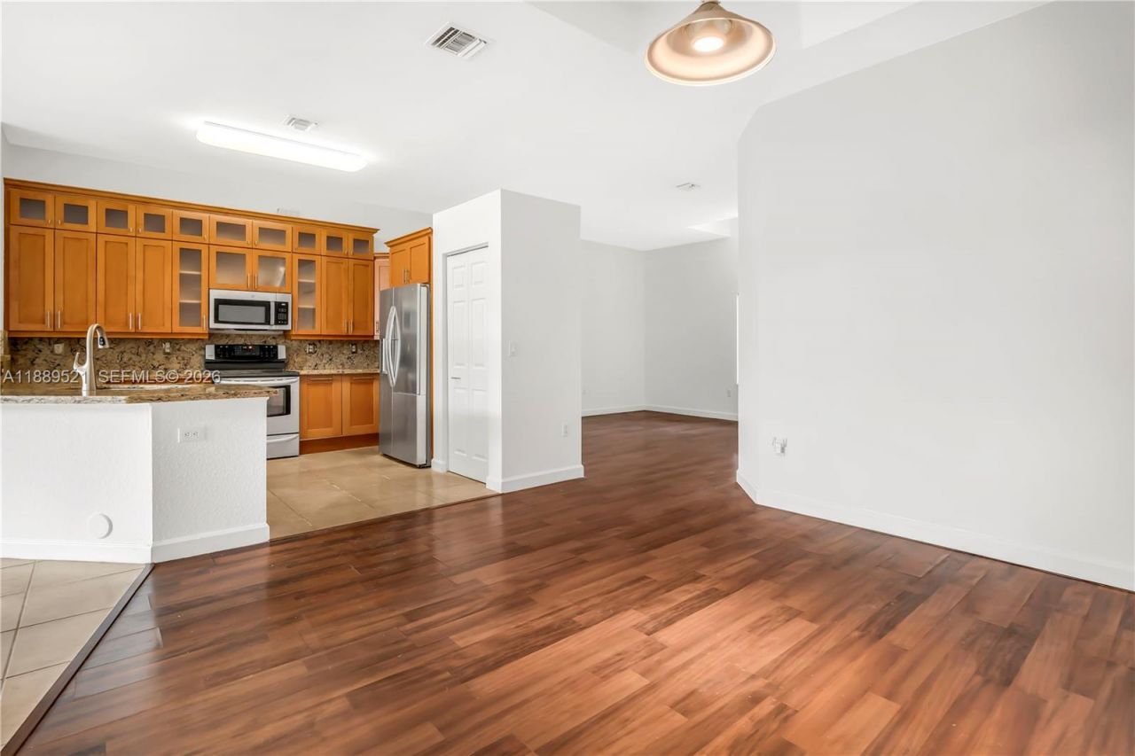 3591 NE 10th Dr, Homestead, FL 33033 Photo