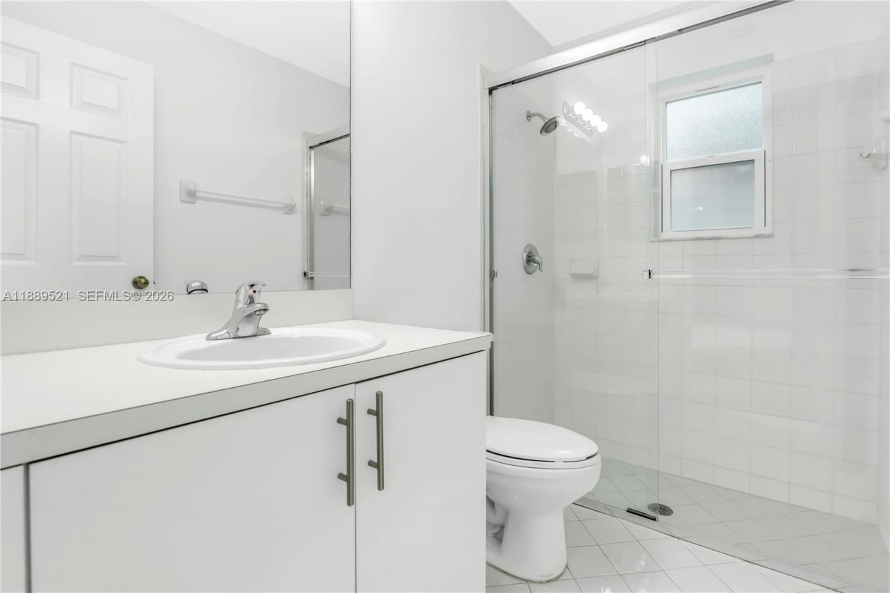 3591 NE 10th Dr, Homestead, FL 33033 Photo