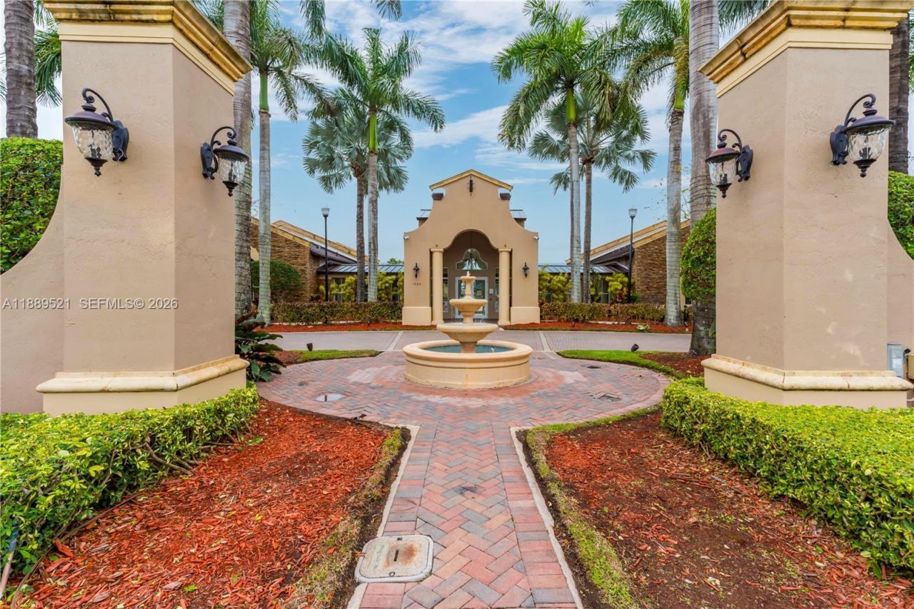 3591 NE 10th Dr, Homestead, FL 33033 Photo