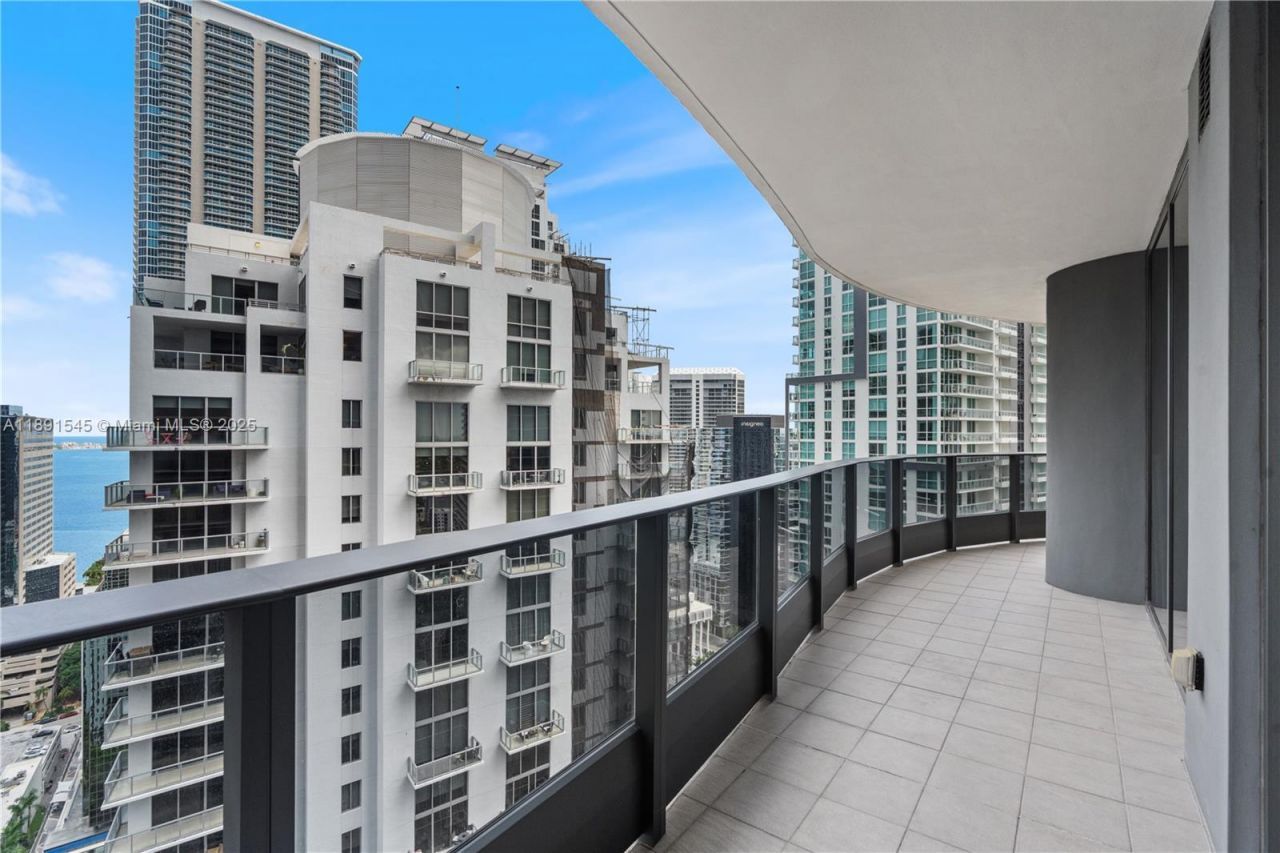 1000 Brickell Plz, Unit 3401, Miami, FL 33131 Photo