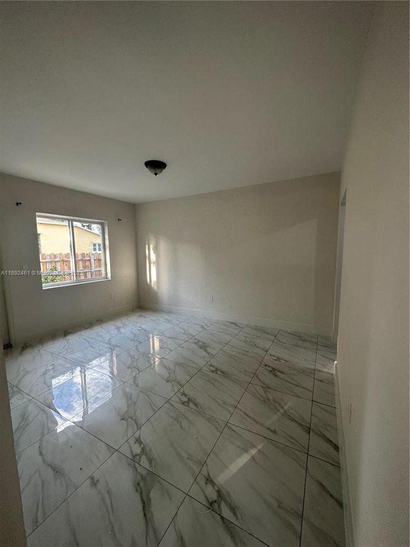 7003 NW 6th Ave, Unit 7003, Miami, FL 33150 Photo