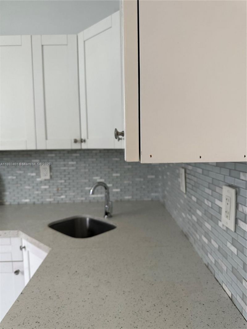 7003 NW 6th Ave, Unit 7003, Miami, FL 33150 Photo