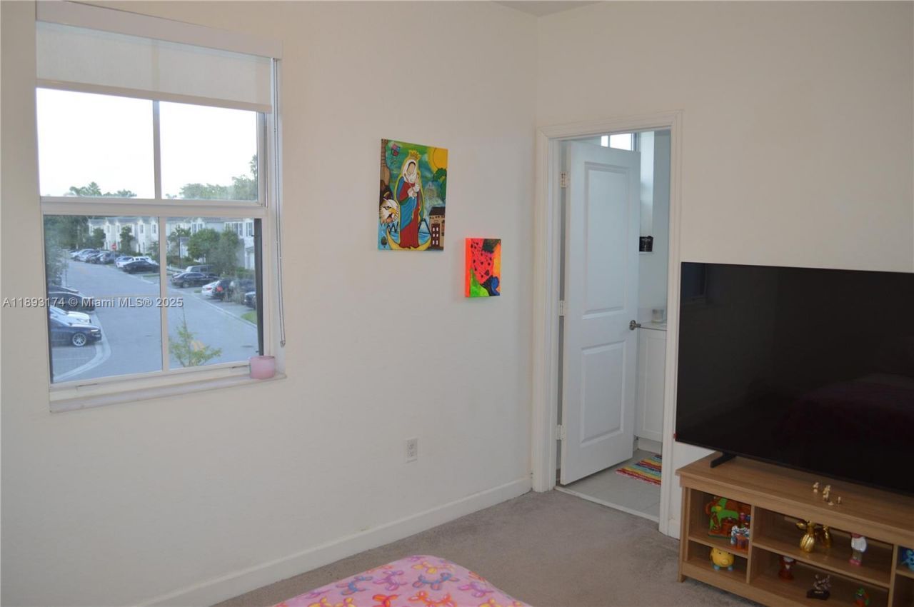 2744 SE 19th St, Homestead, FL 33035 Photo