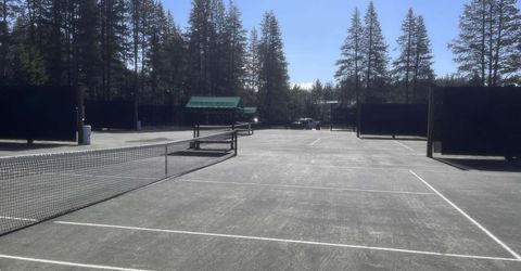11317 Elle Ellen, Truckee, CA 96161 Photo