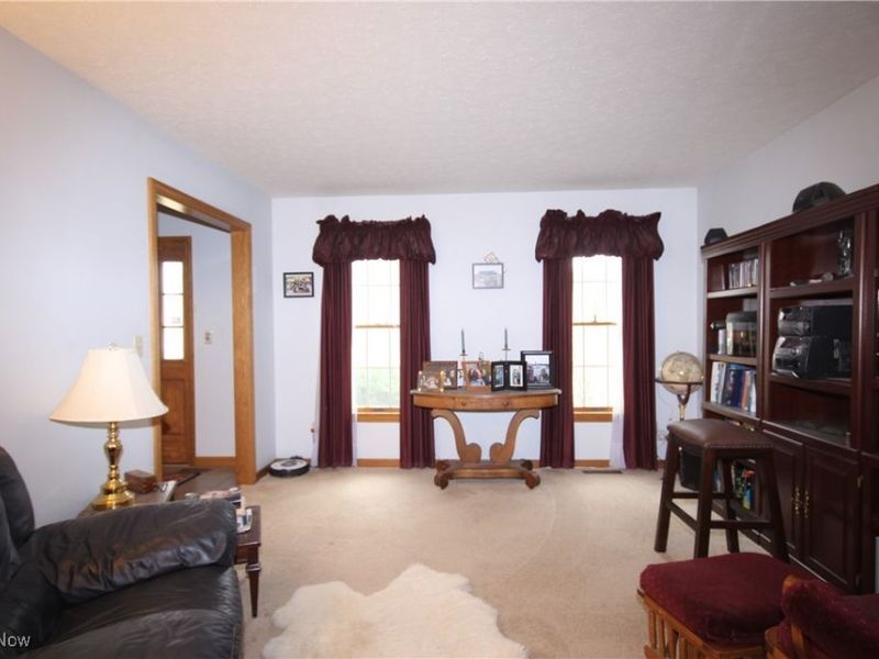 2660 S Medina Line Road, Wadsworth, OH 44281 Photo 4