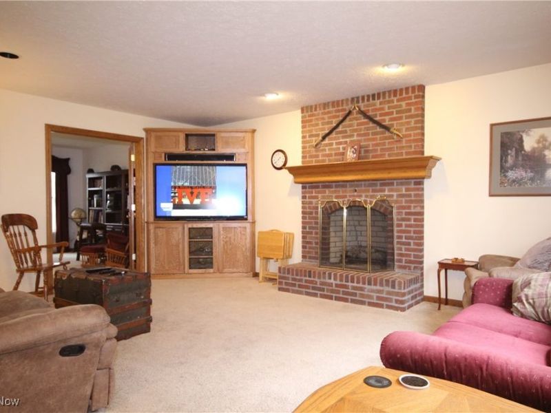 2660 S Medina Line Road, Wadsworth, OH 44281 Photo 6